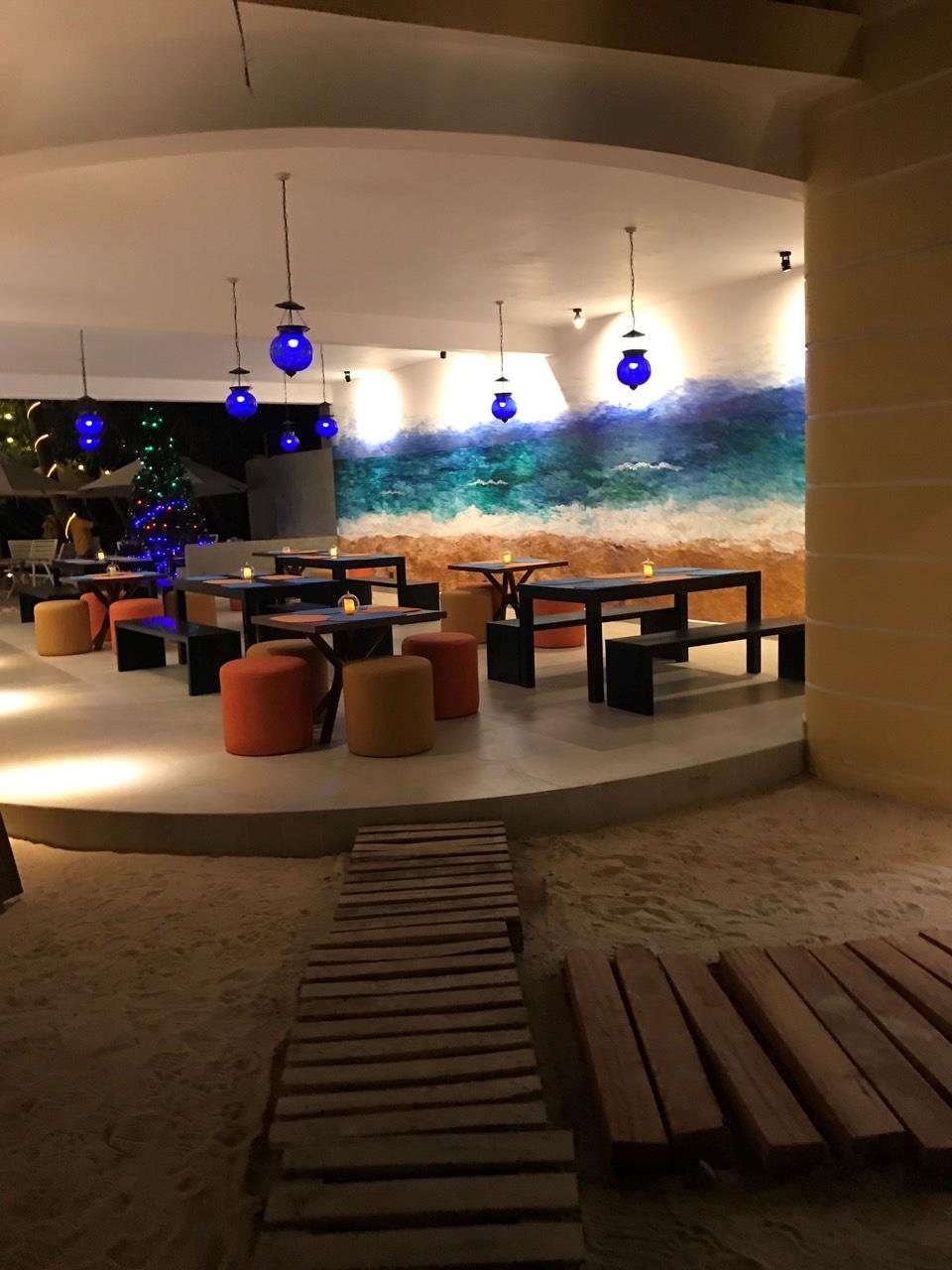 Fresh Wave Restaurant — Mirissa